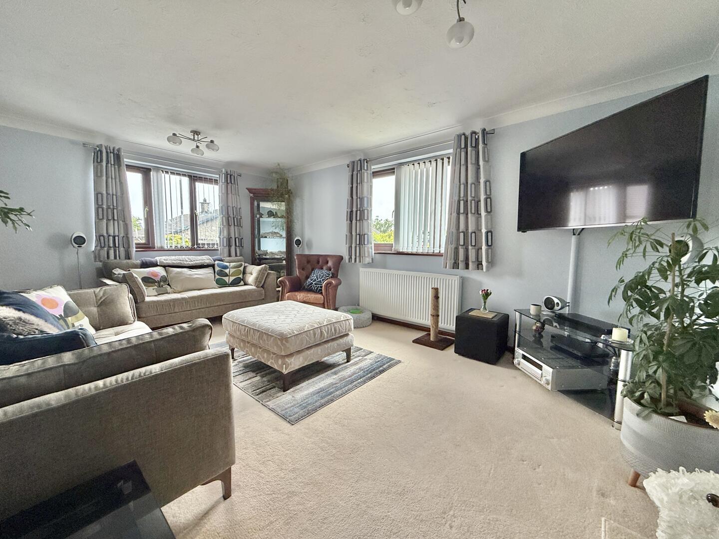 3 bed property in Talgos Close, Redruth